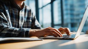 Freelance Roadmap: 7 Steps to Land Your First Client in 2026